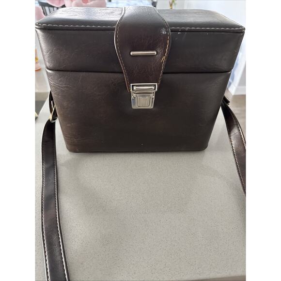 Asahi Pentax K1000 35mm Vintage SLR Film Camera W/ 55mm Lens, Other Lens & Case - Picture 14 of 14